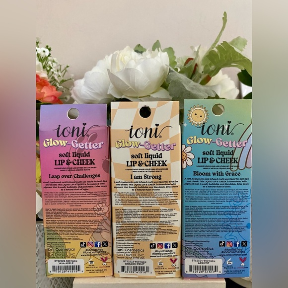 🆕🪷  IONI LIMITED EDITION  SOFT LIQUID “LIP & CHEEK” 3-PIECE SET BRAND NEW IN BOX - Picture 6 of 9